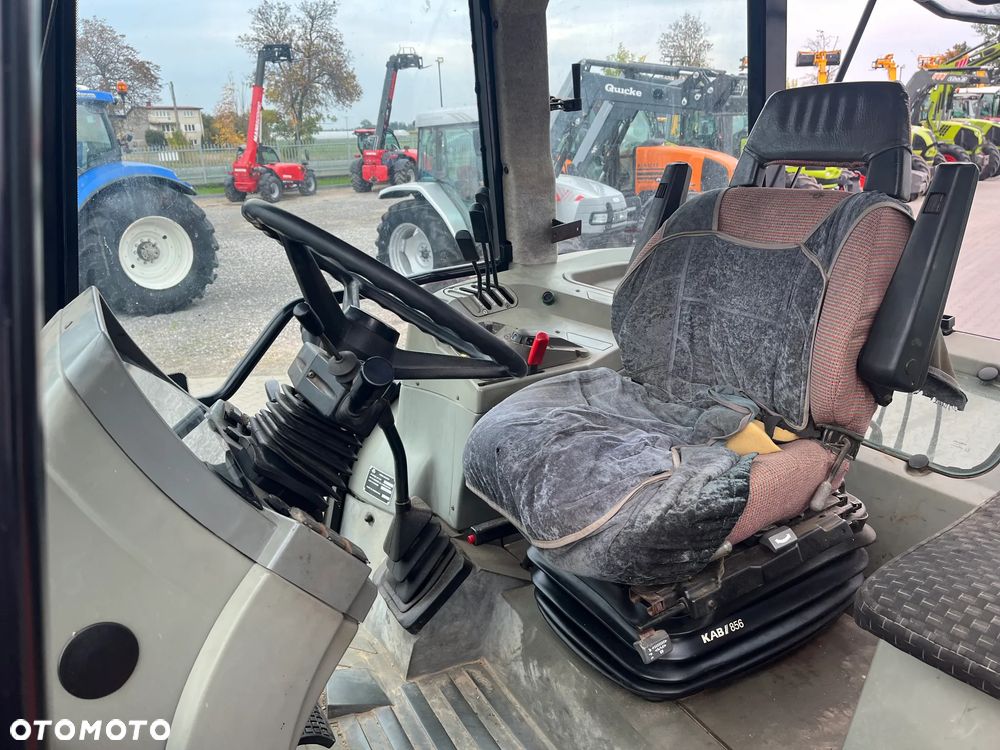 Massey Ferguson 6180 DynaShift - 13