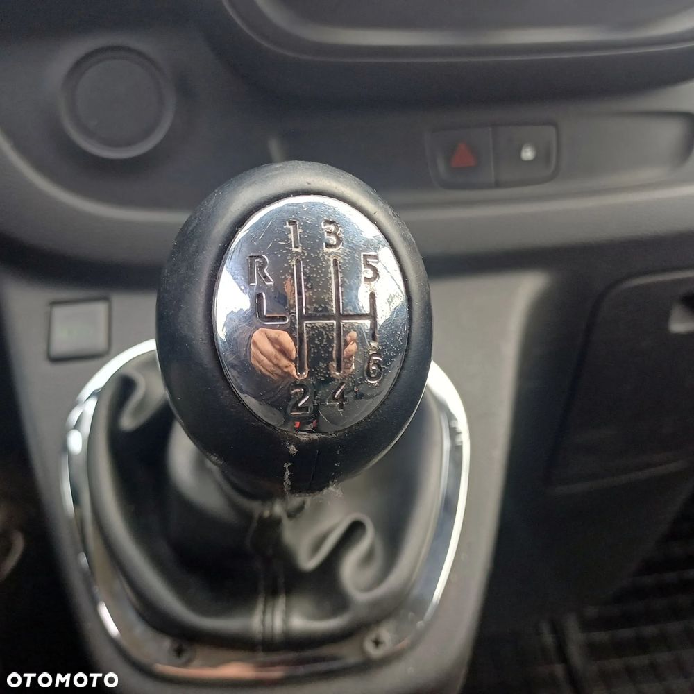 Opel Vivaro B - 19