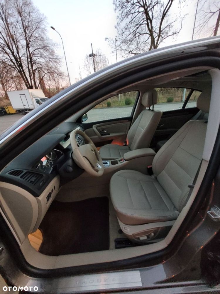 Renault Laguna 2.0 TCe 170 Initiale - 13