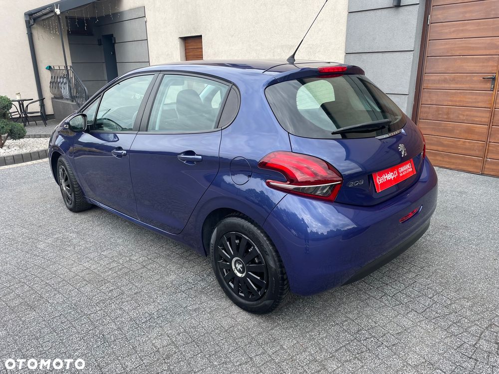 Peugeot 208 82 PureTech Style - 11