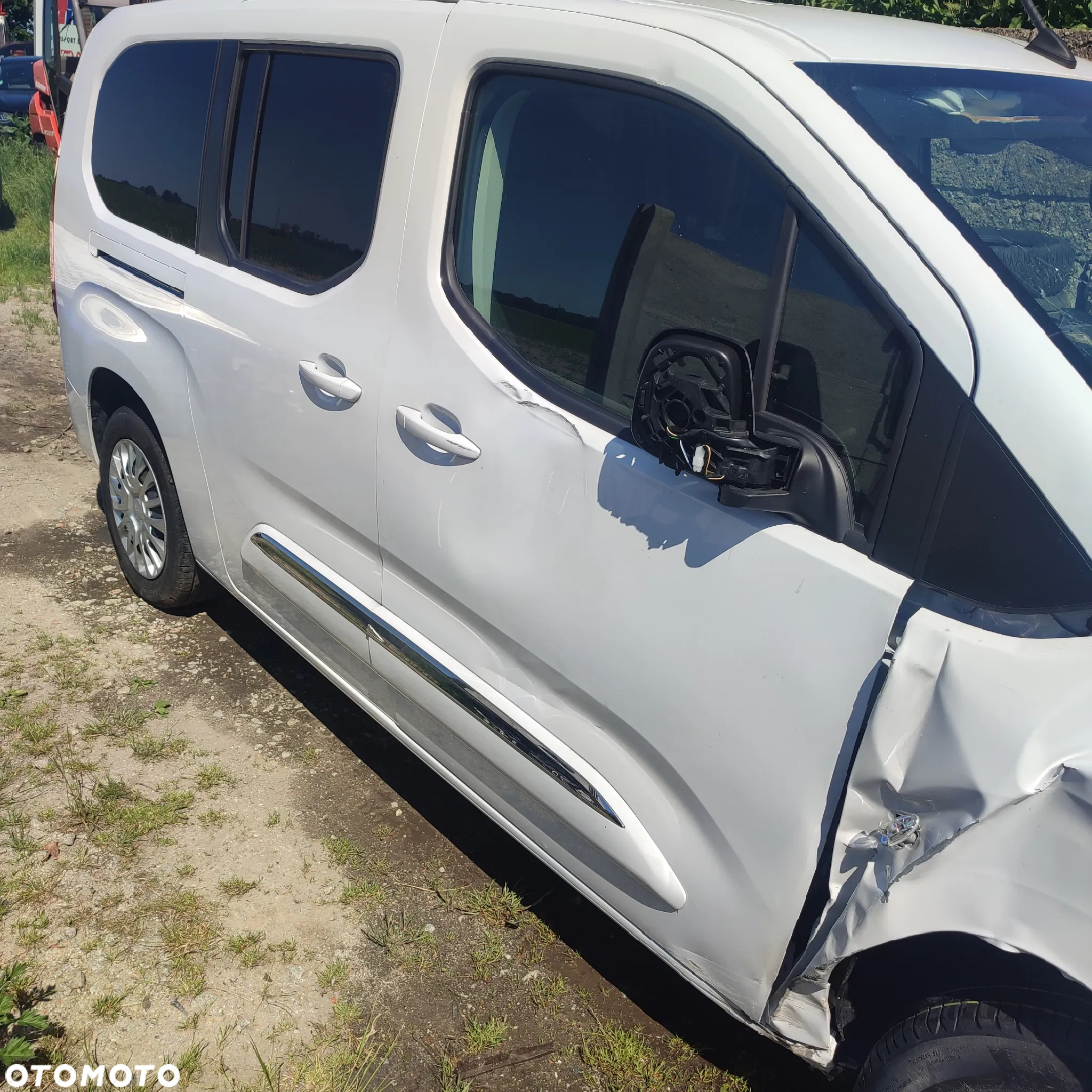 Toyota Proace City 1.5 D-4D Long 2,4t Active (bryg.) - 9