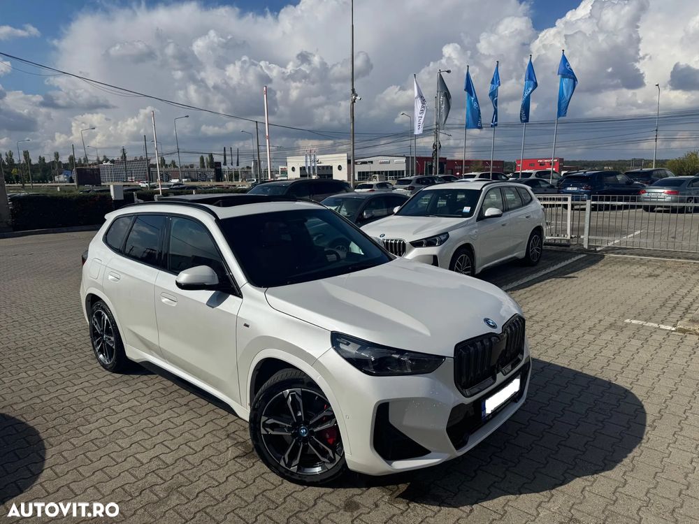 BMW iX1 xDrive30 - 4