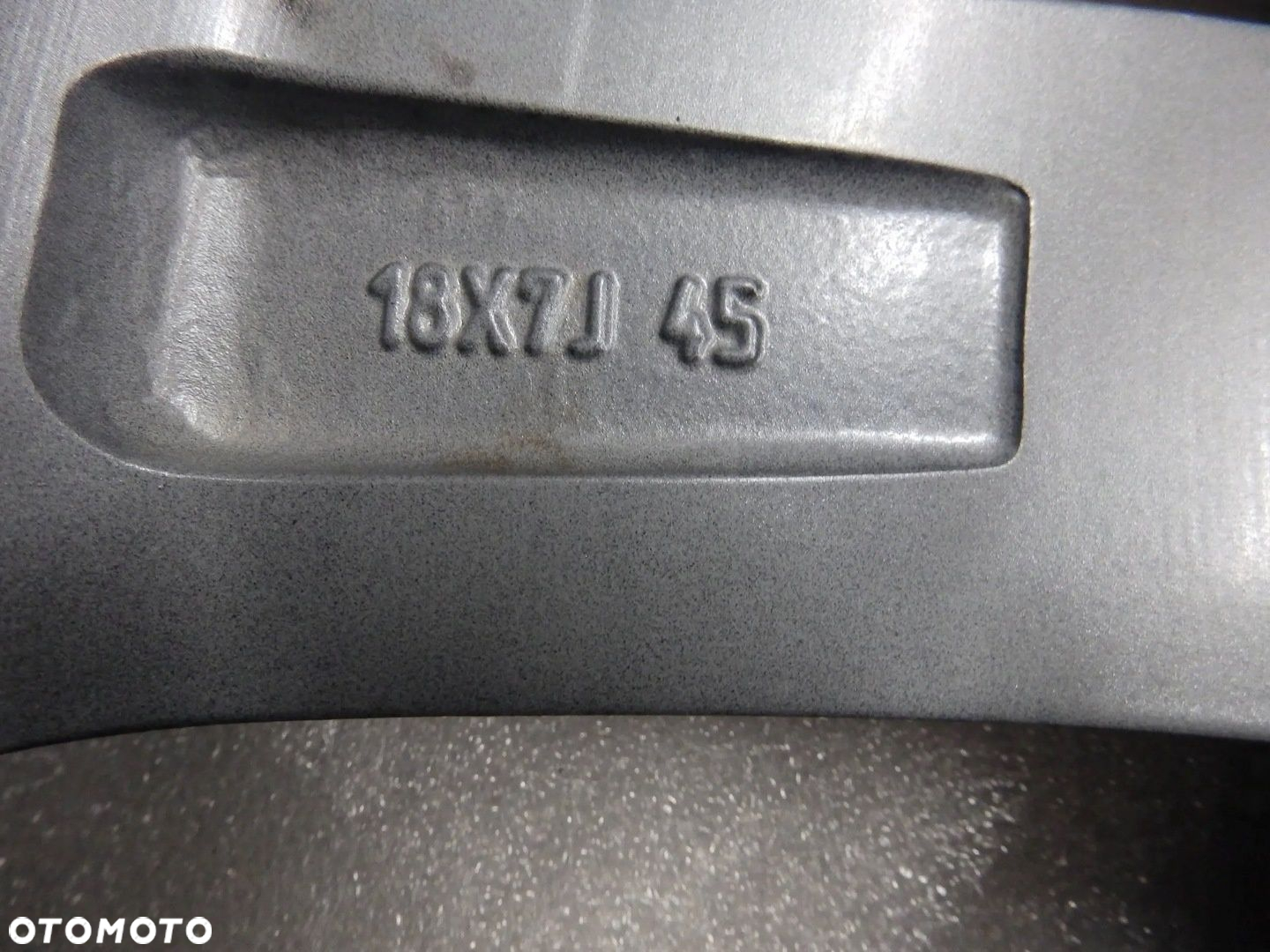 Felga Mazda 3 CX-3 CX3 18x7J Et45 5x114.3 9965B57080 - 9