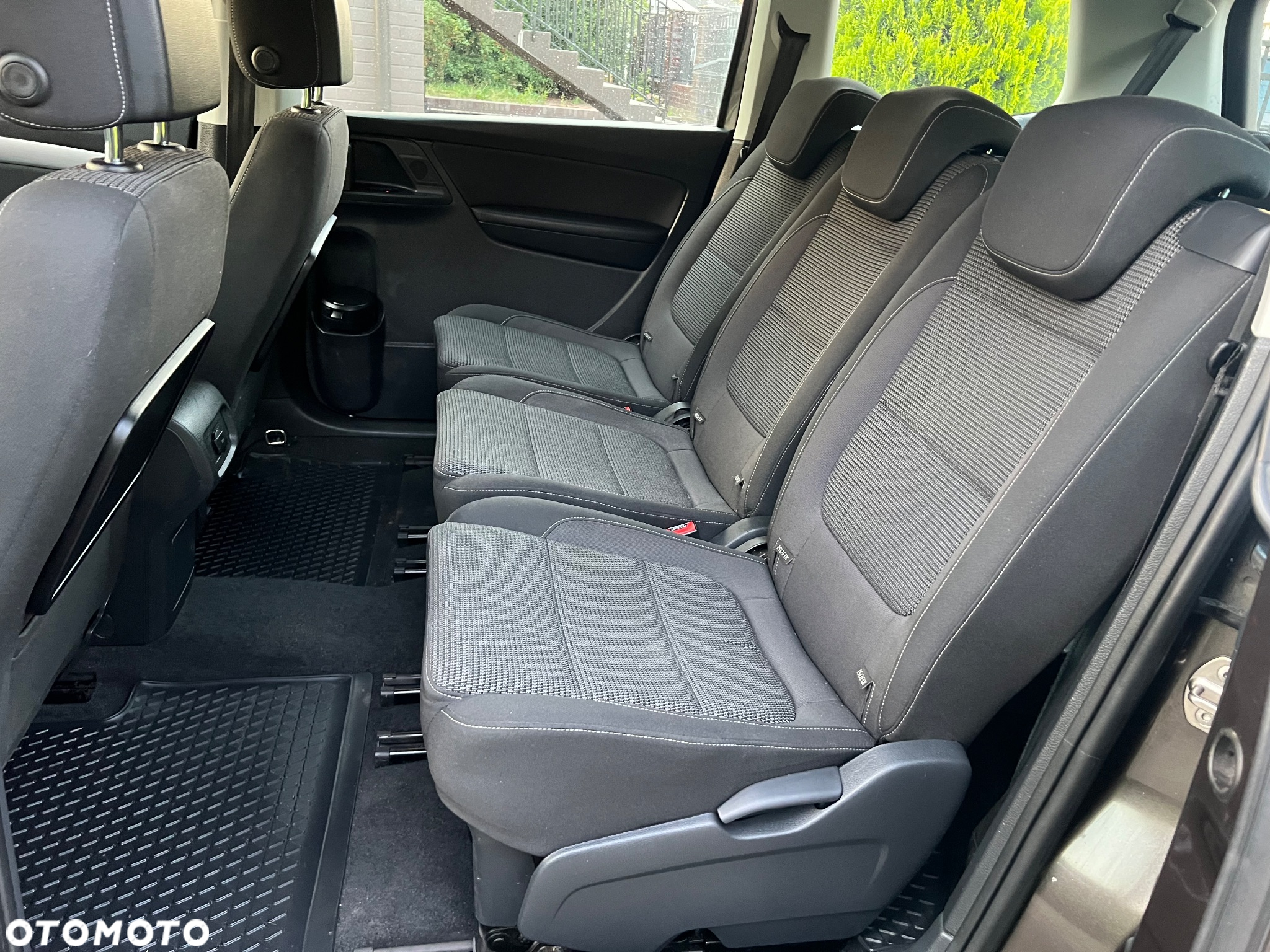 Volkswagen Sharan 2.0 TDI DSG (BlueMotion Technology) Comfortline - 34