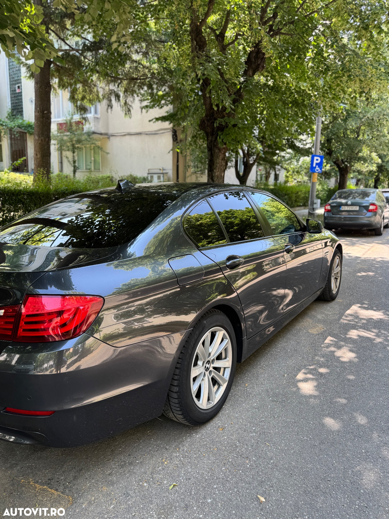 BMW Seria 5 520d - 6