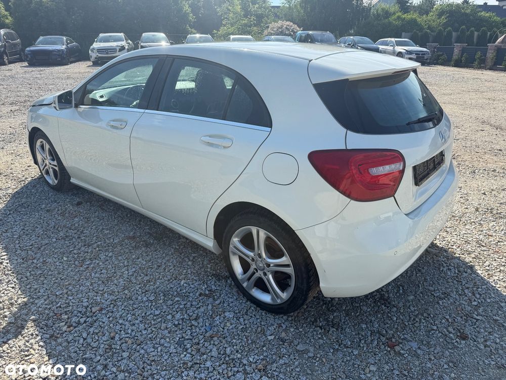 Mercedes-Benz Klasa A 180 (BlueEFFICIENCY) 7G-DCT - 2
