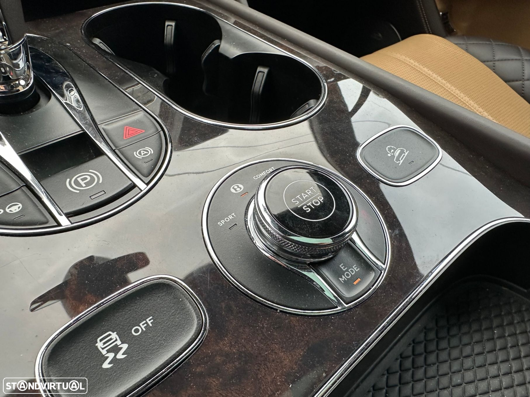 Bentley Bentayga Hybrid - 31