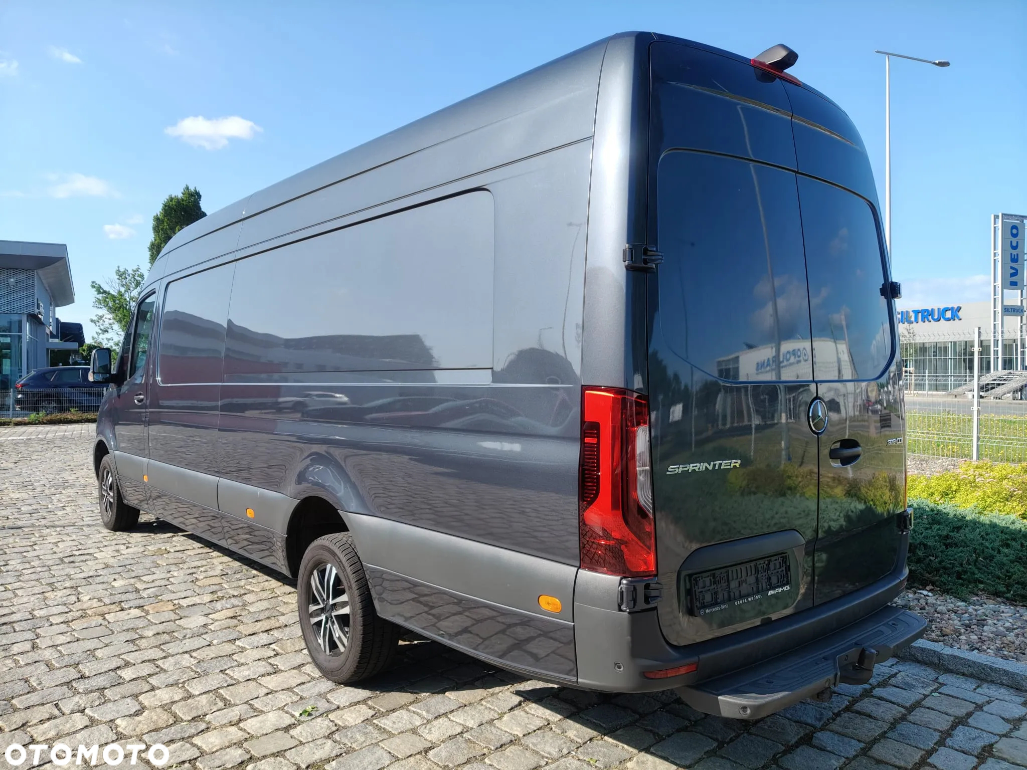 Mercedes-Benz Sprinter 319 Furgon L4H2 - 6