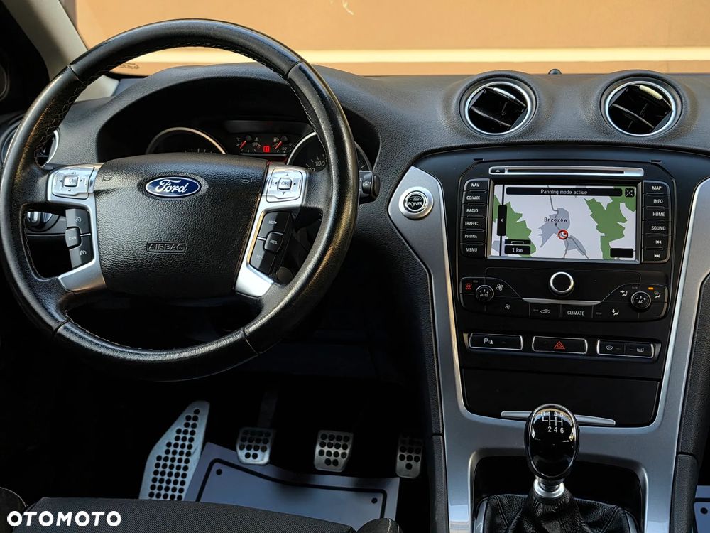 Ford Mondeo 2.0 TDCi Champions Edition - 6