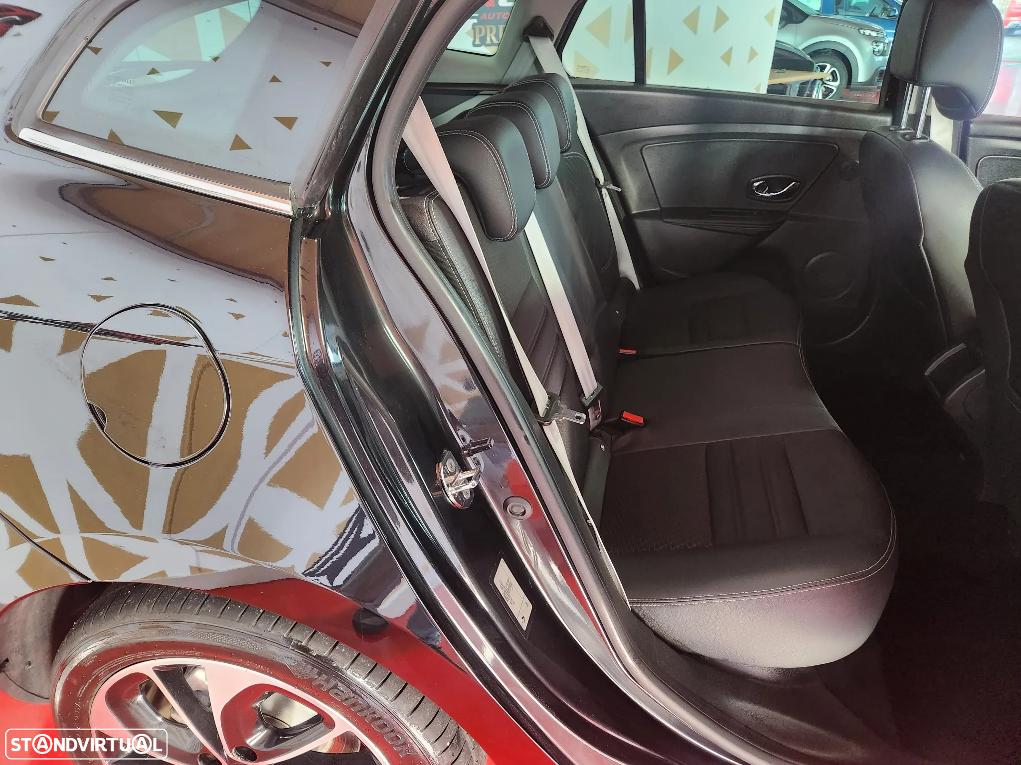Renault Mégane Sport Tourer ENERGY dCi 130 BOSE EDITION - 33