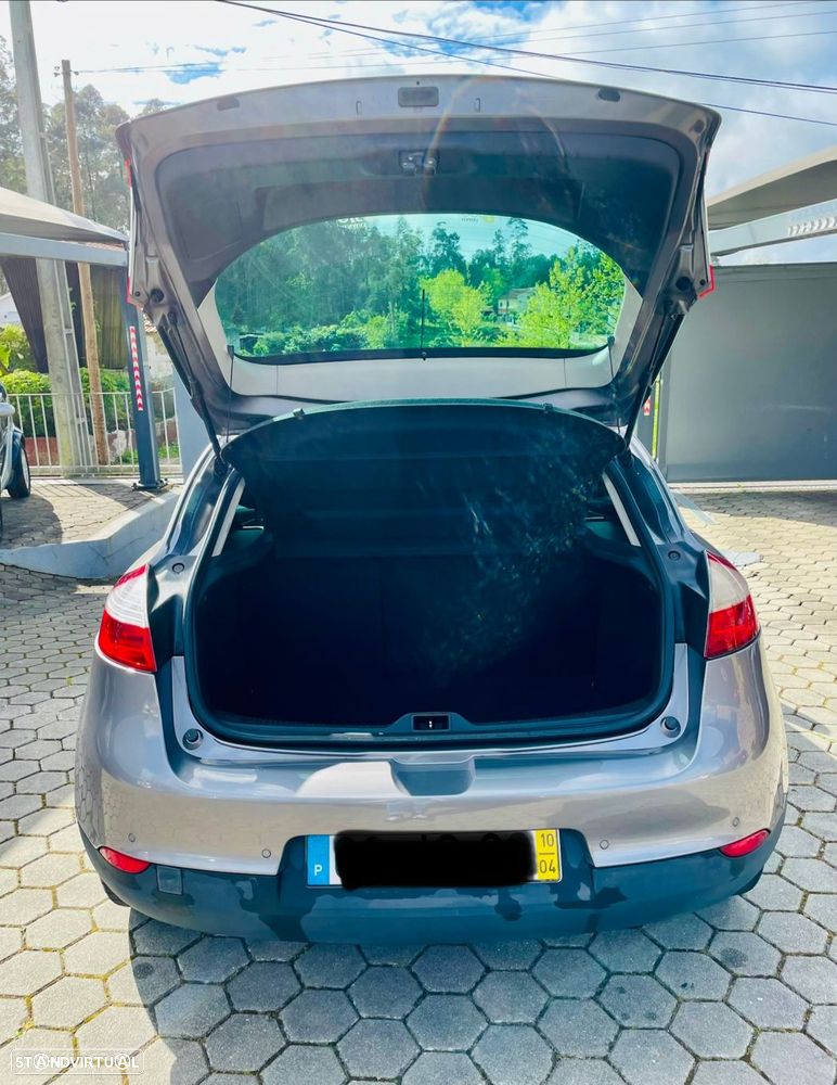Renault Mégane 1.5 dCi Dynamique - 6