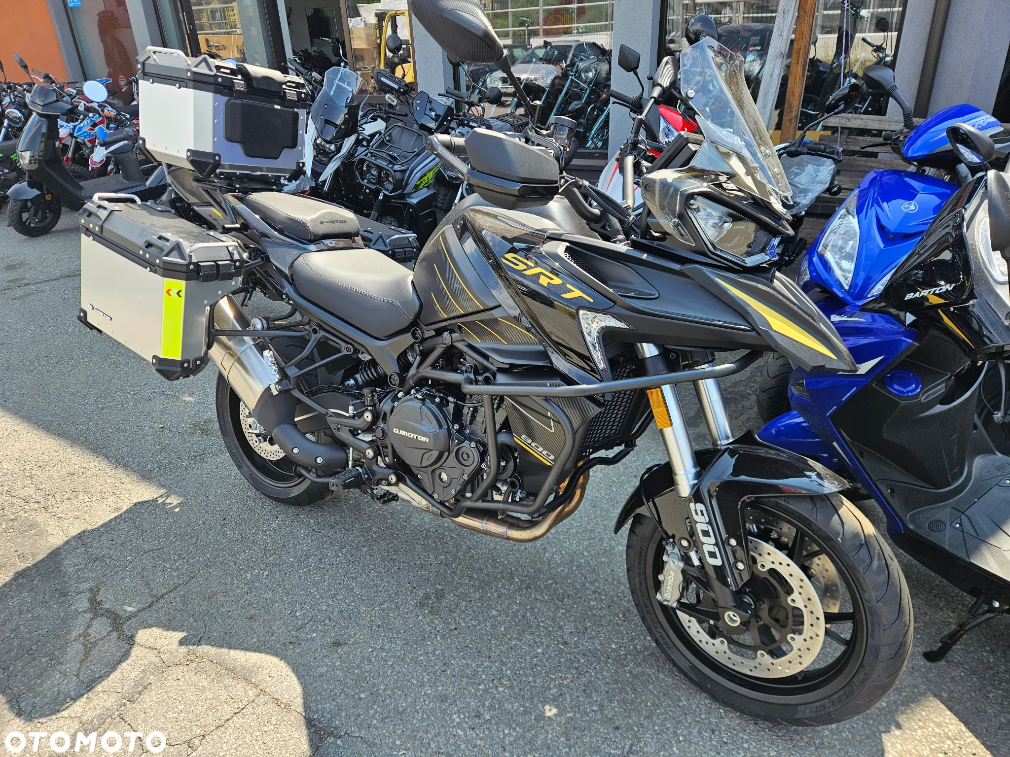 QJMOTOR 900 S - 2