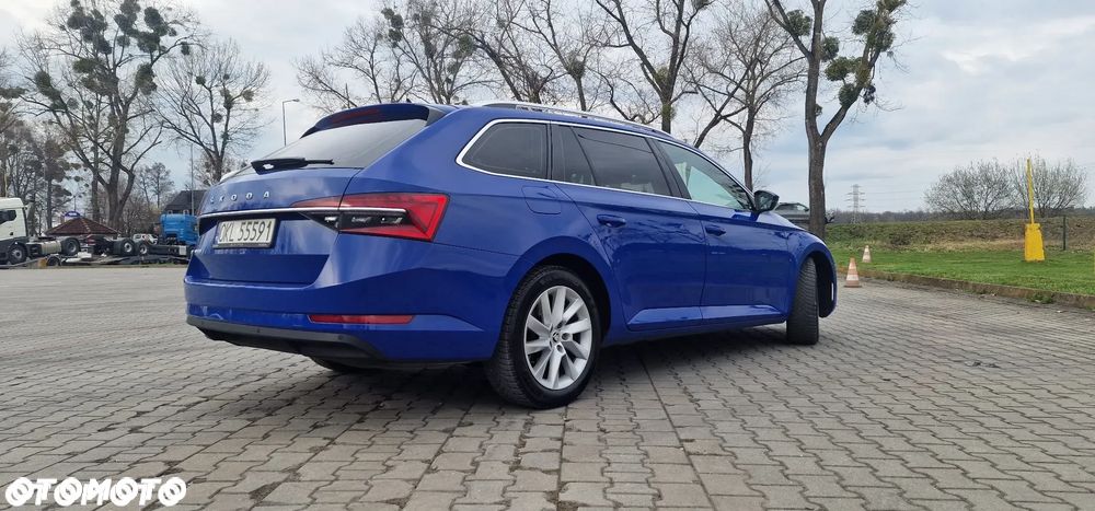 Skoda Superb 2.0 TDI Ambition DSG7 - 6
