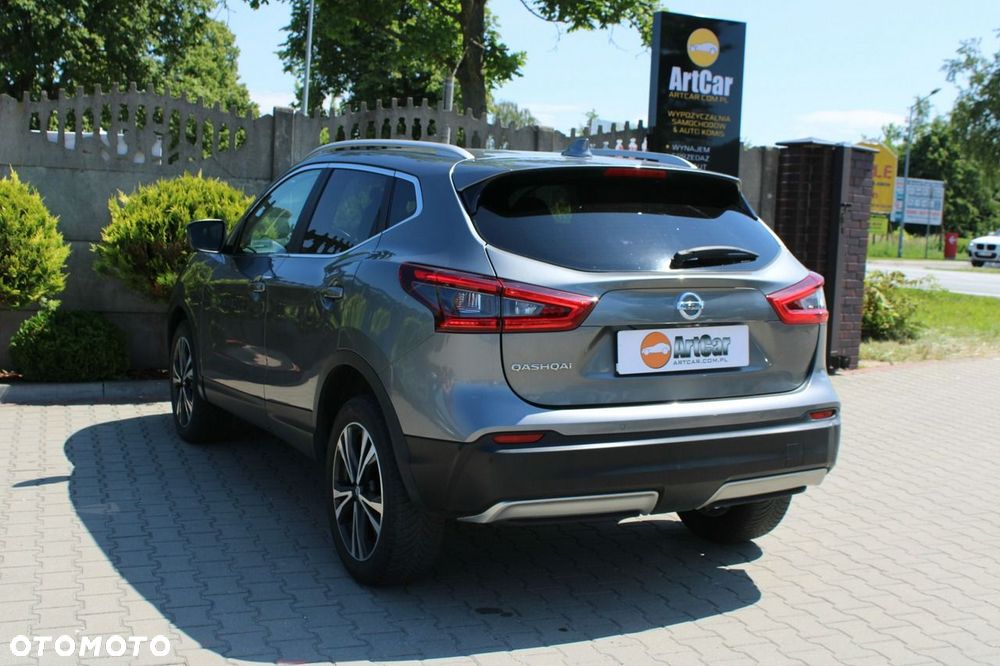 Nissan Qashqai 1.3 DIG-T N-Connecta EU6d - 8