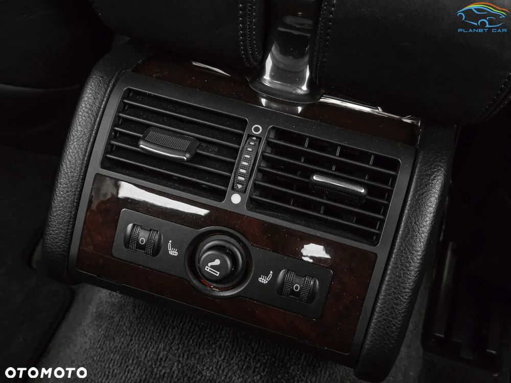 Audi A8 W12 quattro - 38