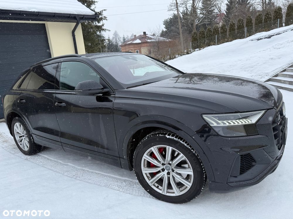 Audi SQ8 - 2