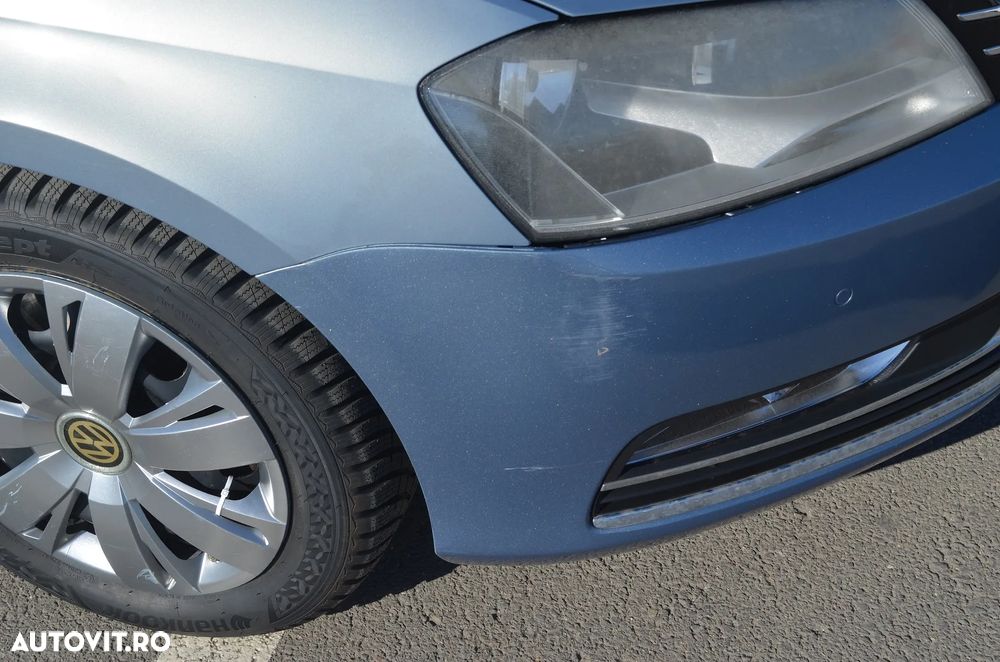 Volkswagen Passat 1.6 TDI BlueMotion Technology Trendline - 11