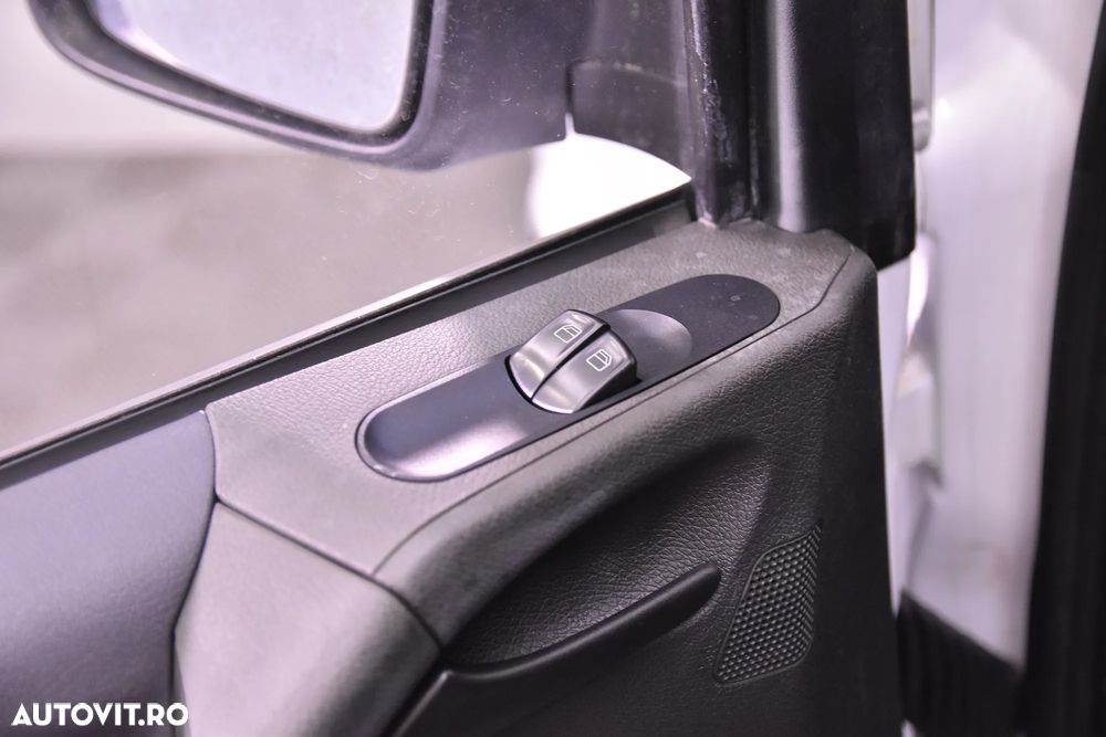 Mercedes-Benz Vito 110 CDI - 11