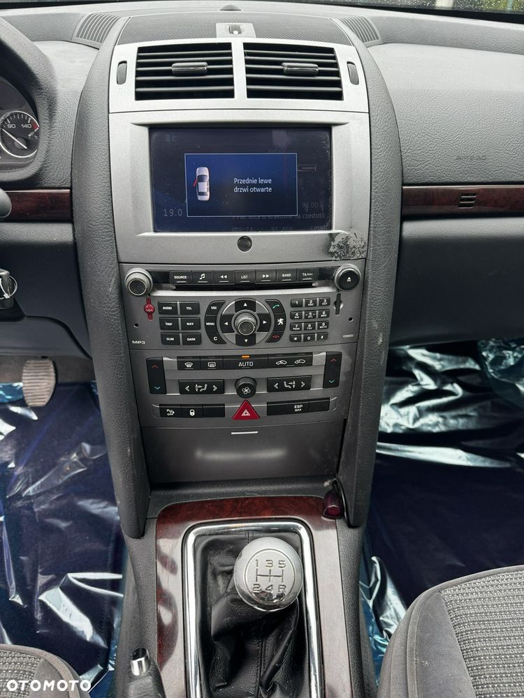 Peugeot 407 - 15