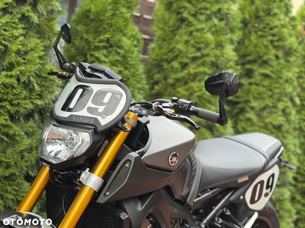 Yamaha MT - 18