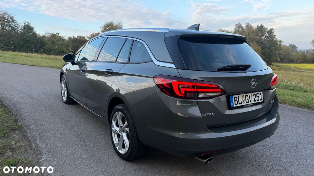 Opel Astra - 9