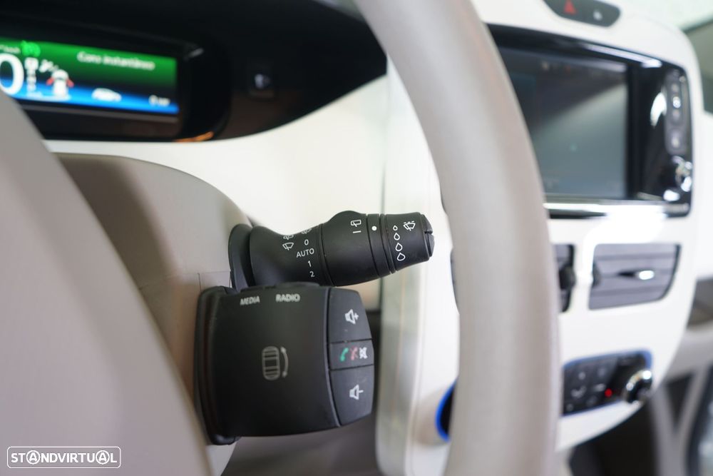 Renault Zoe (c/ Bateria) 41 kwh Life - 24