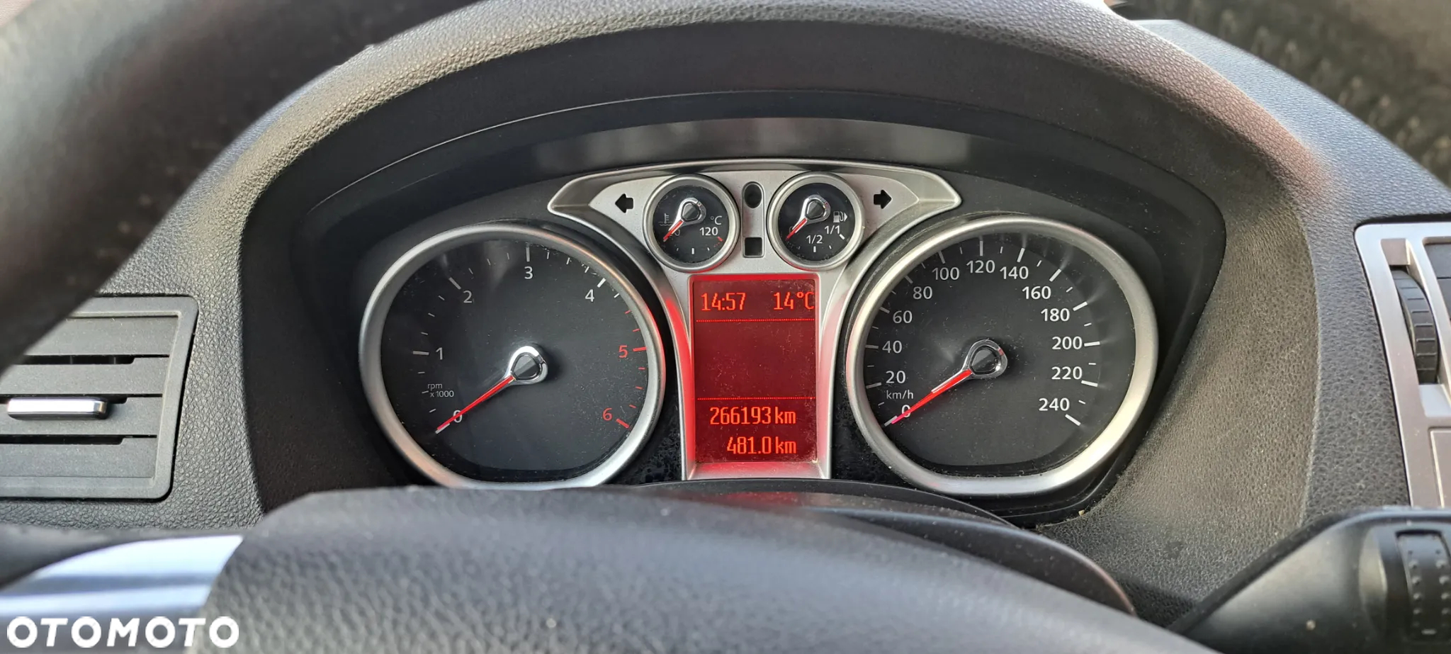 Ford Kuga 2.0 TDCi Individual FWD - 7