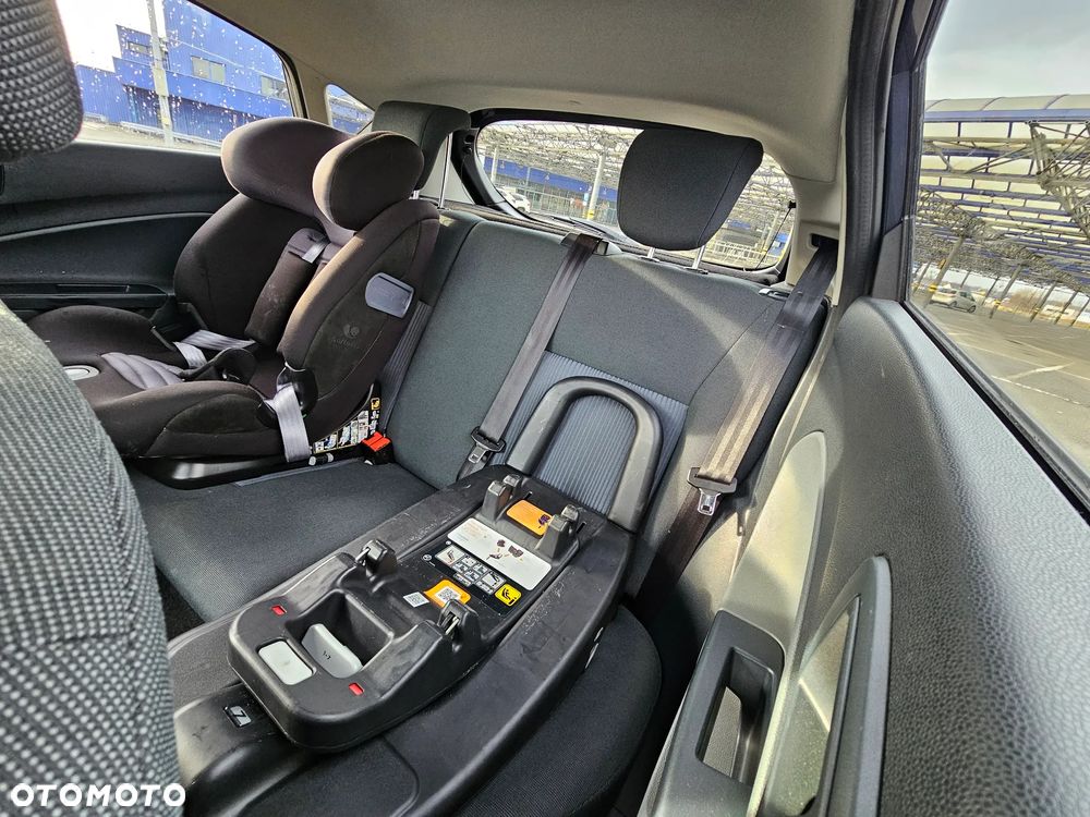 Ford Fiesta 1.25 Trend - 19