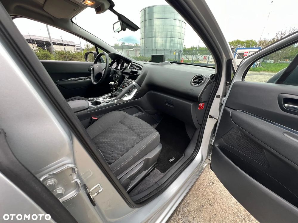 Peugeot 3008 1.6 HDi Access - 12