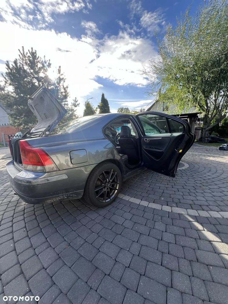 Volvo S60 2.4 D5 - 5