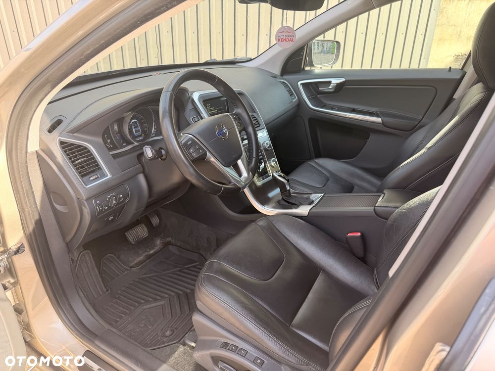 Volvo XC 60 T6 Geartronic Momentum - 8