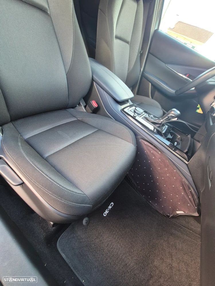 Mazda CX-30 2.0 e-Skyactiv-G Prime-line AT - 3