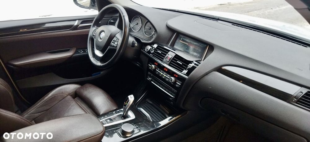 BMW X4 xDrive20d xLine - 8