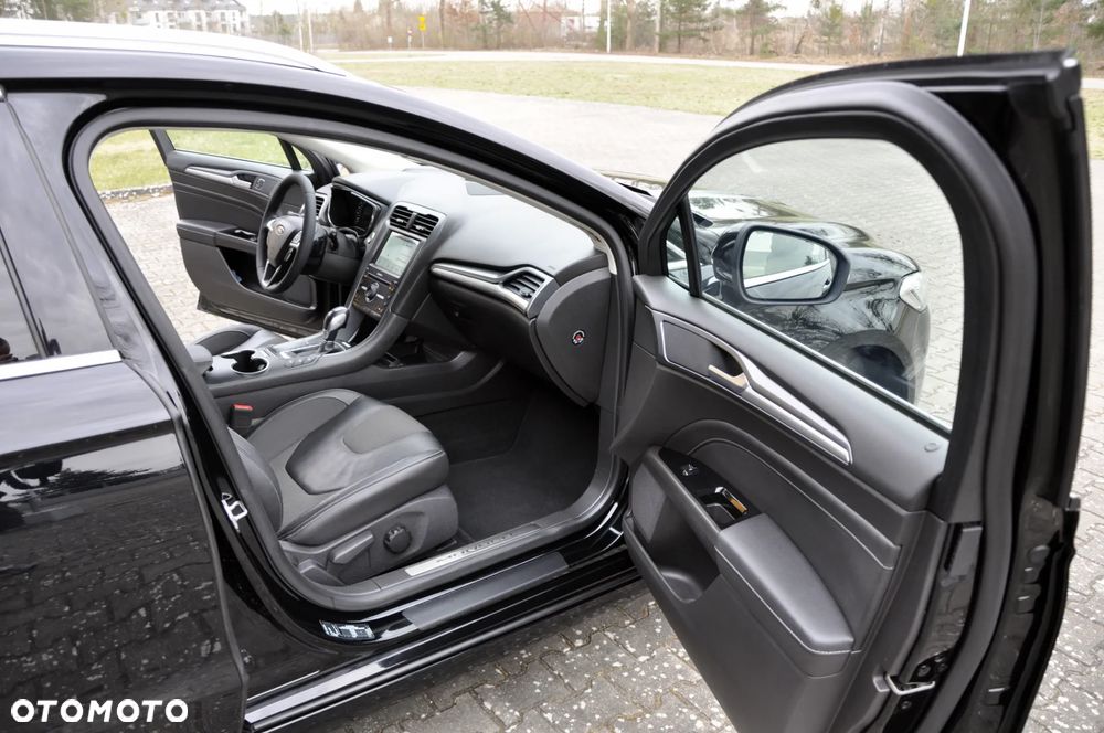 Ford Mondeo 2.0 TDCi STart-Stopp PowerShift-Aut ST-Line - 26