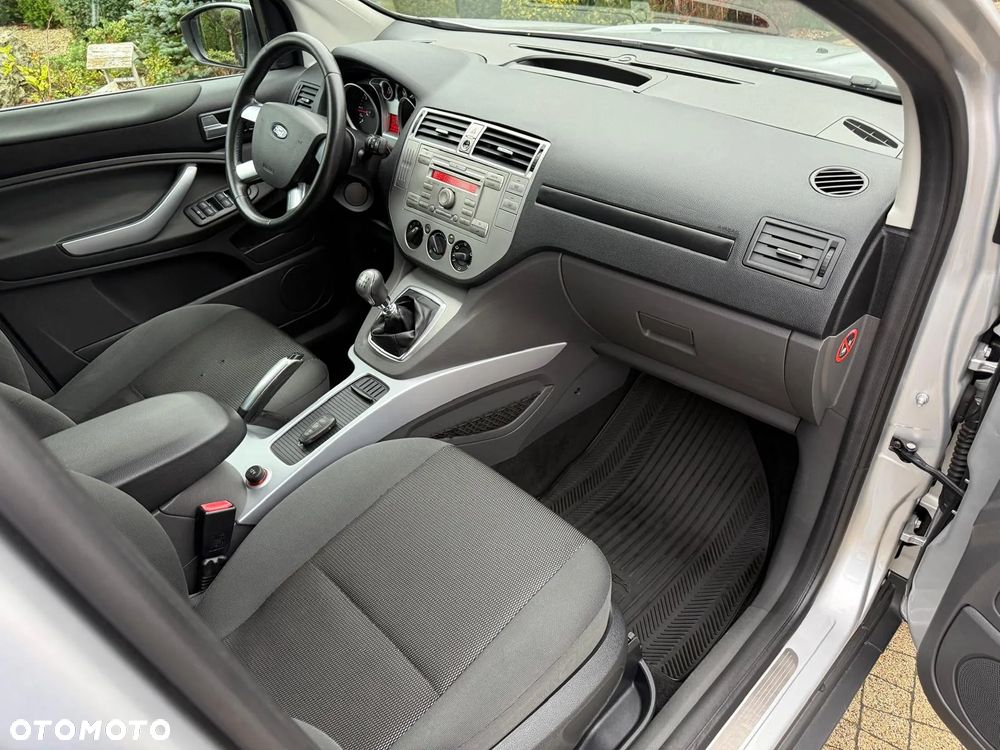 Ford Kuga 2.0 TDCi 2x4 SYNC - 12