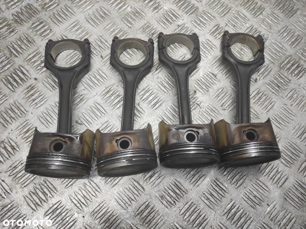 TŁOK + KORBOWÓD KOMPLET MERCEDES W168 A160 1.6 8V - 1