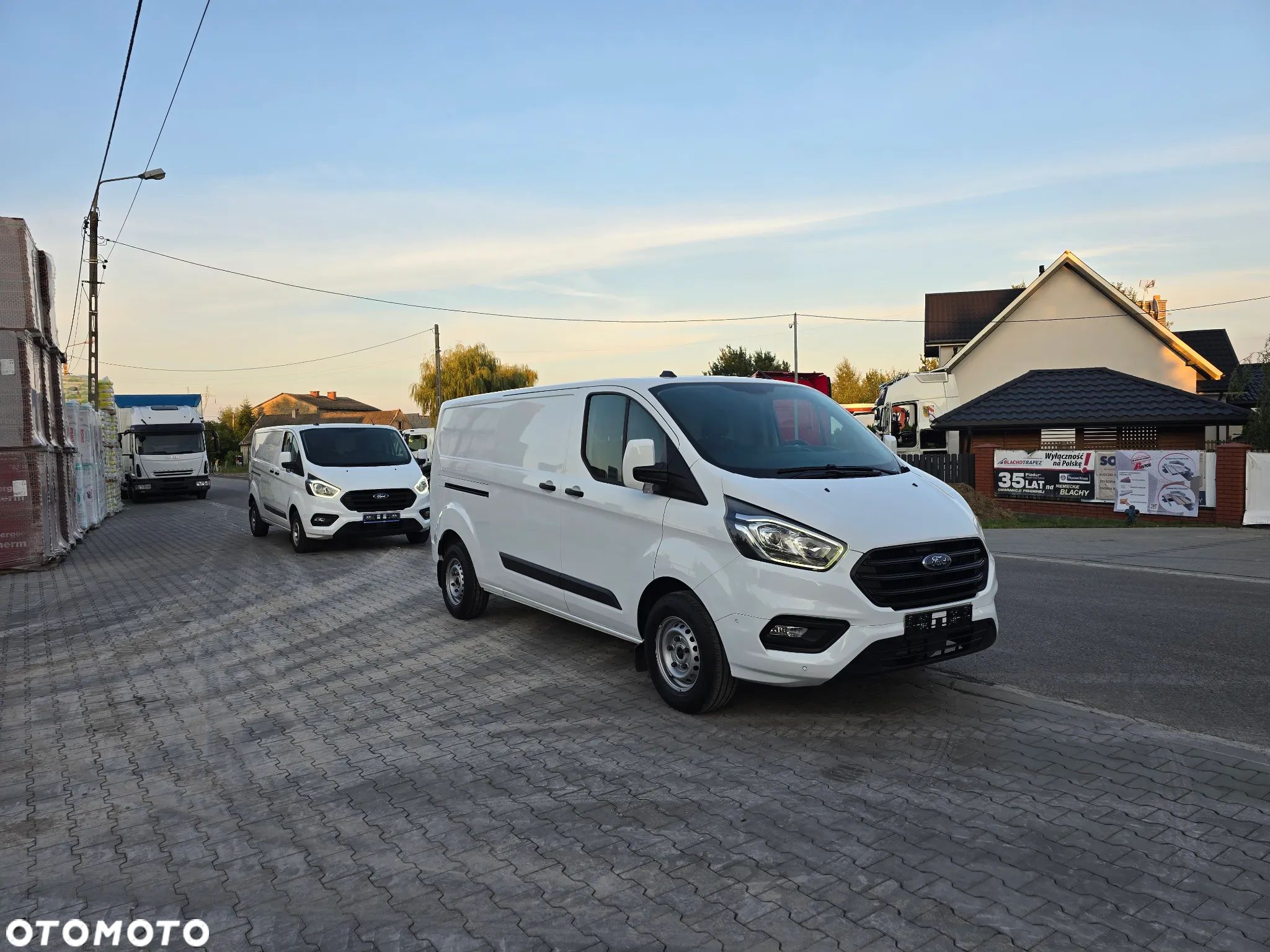 Ford Transit Custom 3 osobowy L2 H1 - 1