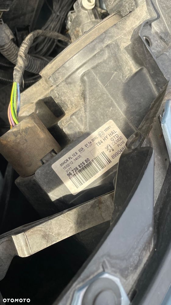 Peugeot 3008 2.0 HDi HYbrid4 - 37