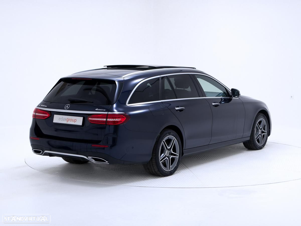 Mercedes-Benz E 300 de 4Matic T 9G-TRONIC AMG Line - 2