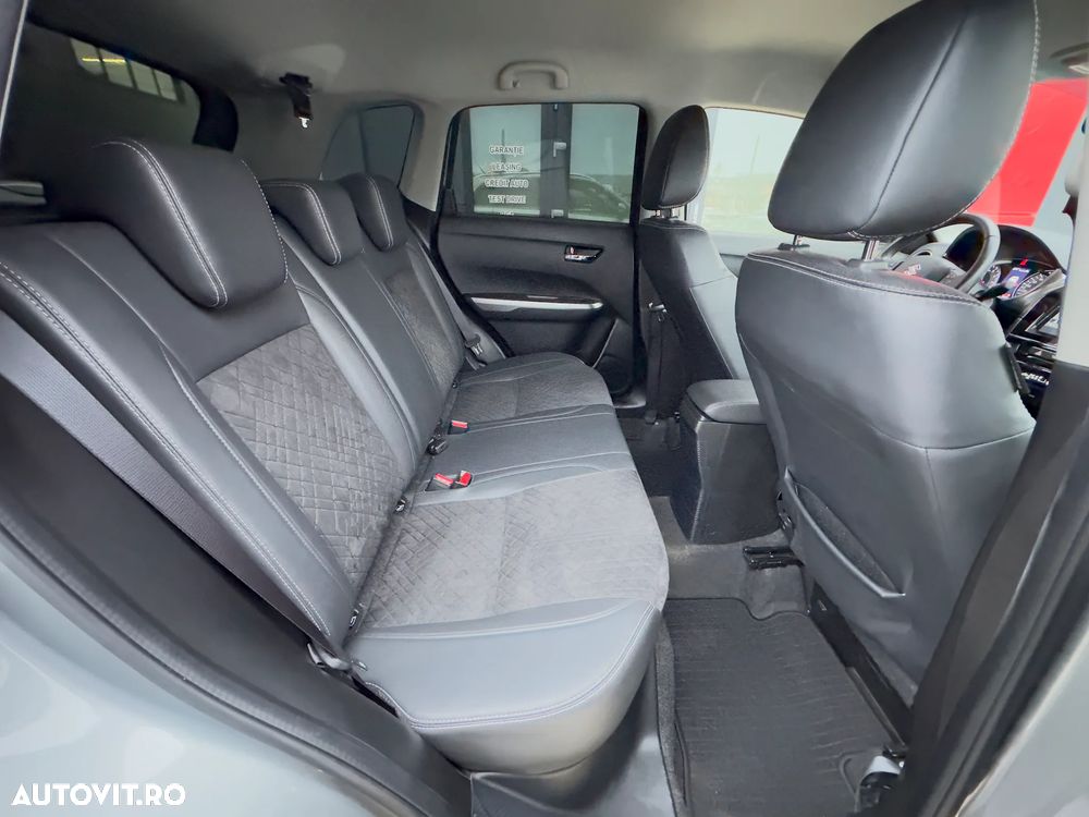 Suzuki Vitara 1.4 Boosterjet Mild-Hybrid 6AT Passion - 18