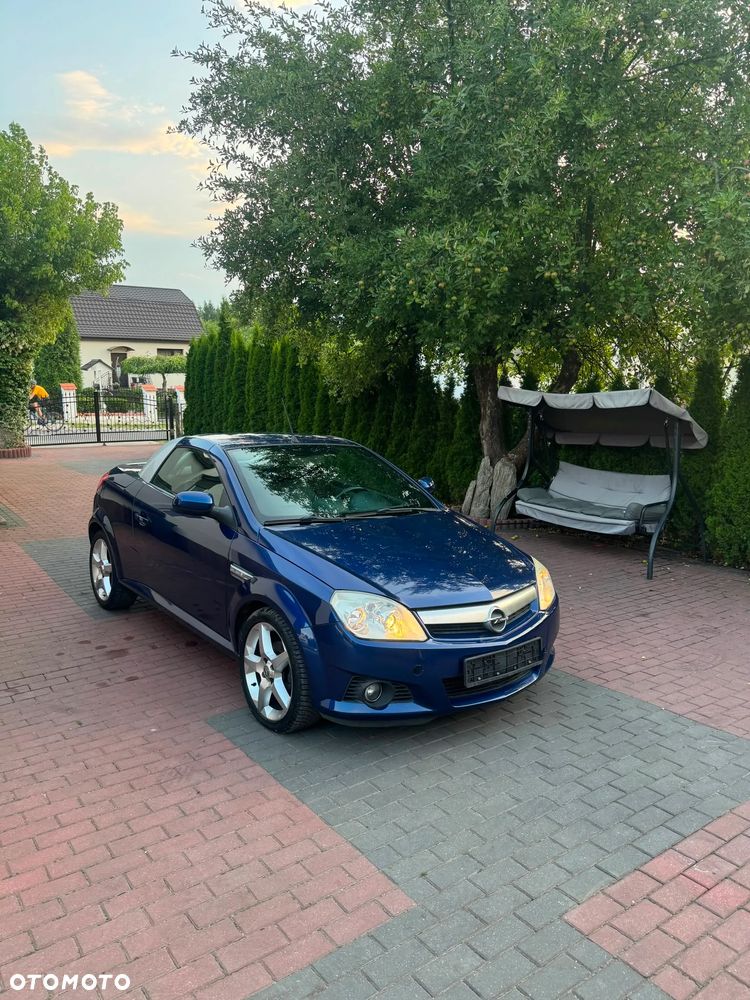 Opel Tigra 1.8 Cosmo - 4