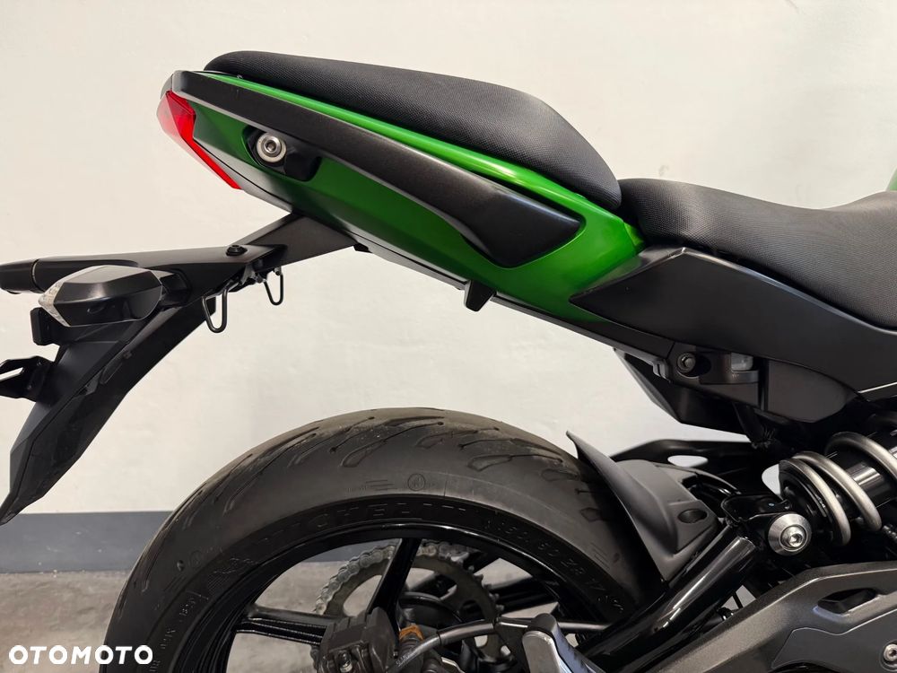 Kawasaki ER - 36