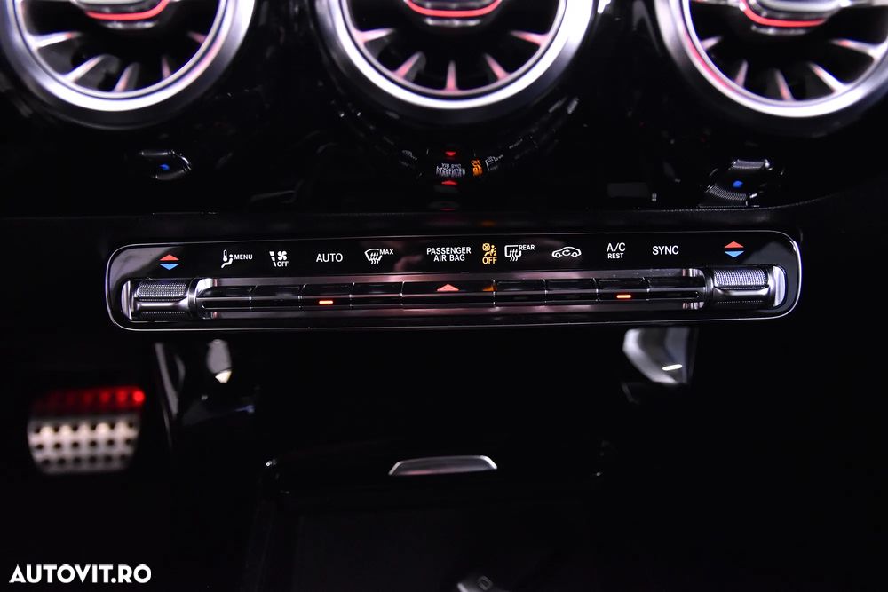 Mercedes-Benz A 180 7G-DCT AMG Line - 18