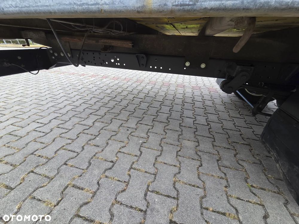 Iveco 35C15 - 18