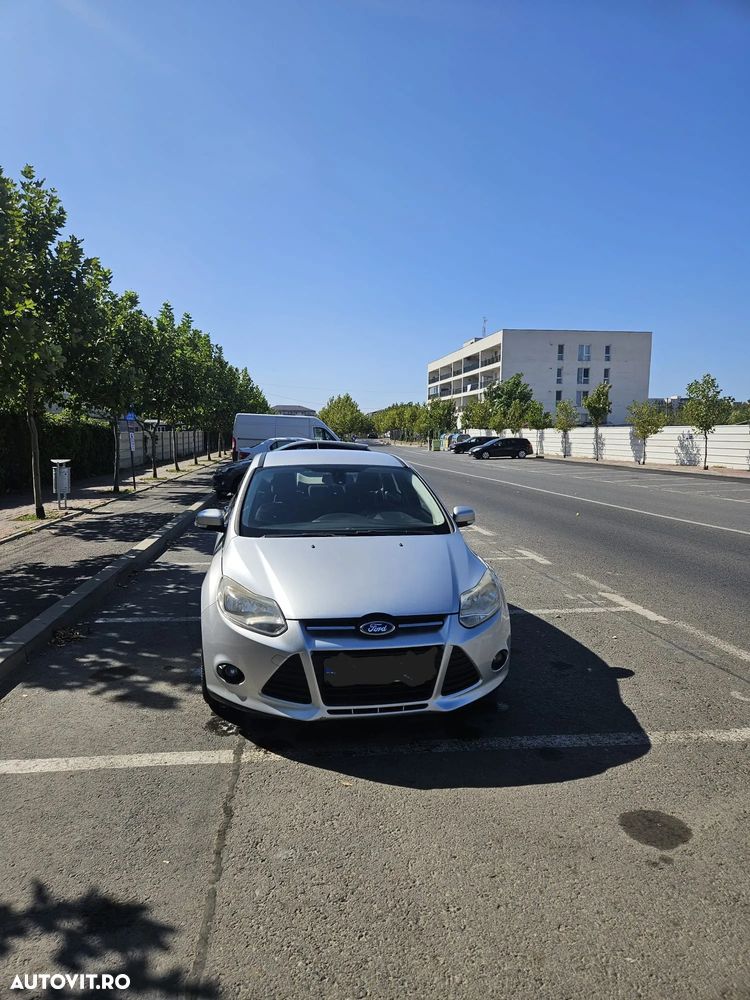 Ford Focus - 1