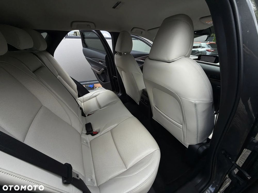 Mazda CX-30 SKYACTIV-X 2.0 M-Hybrid - 17