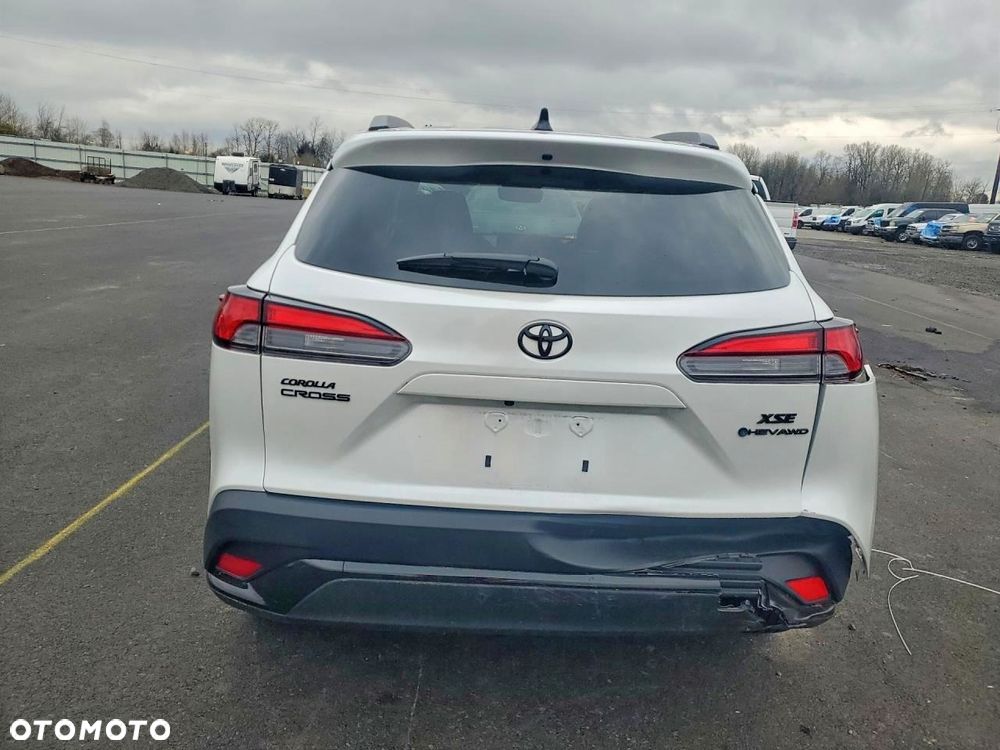 Toyota Corolla Cross - 6