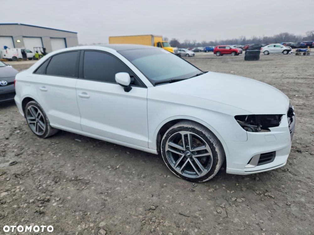 Audi A3 Limousine - 4