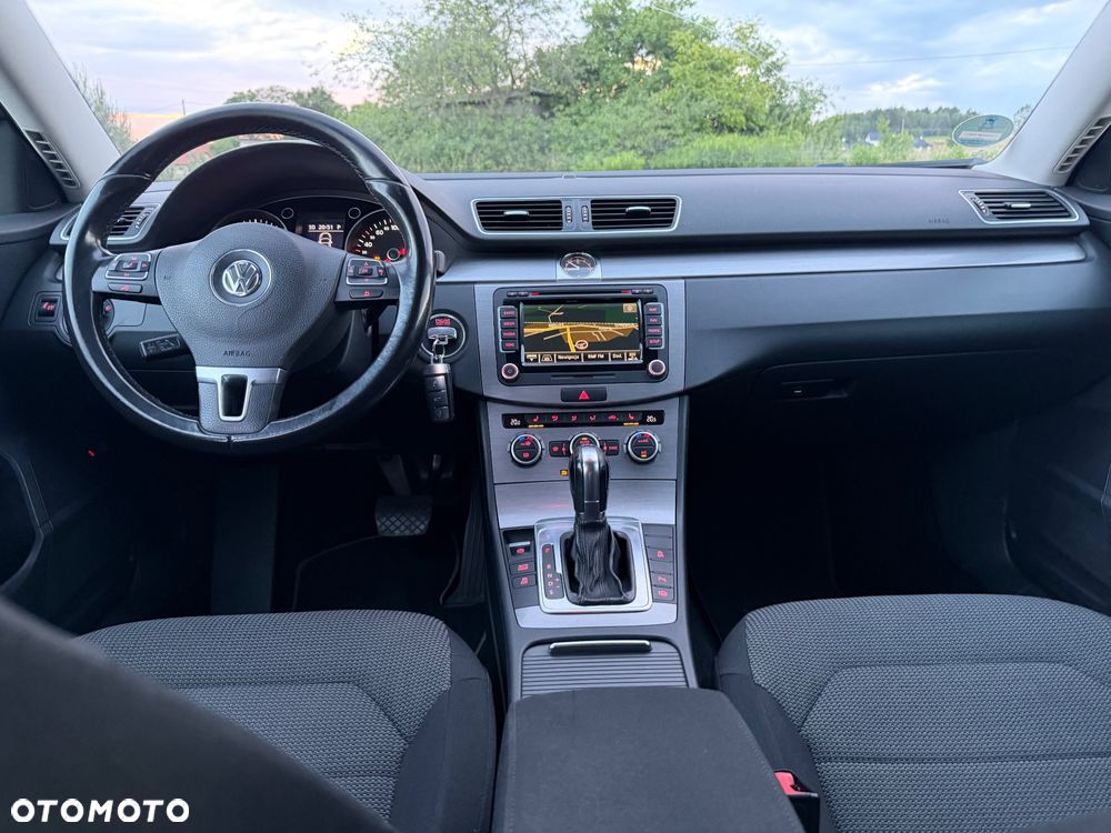 Volkswagen Passat 2.0 TDI DPF Comfortline DSG - 8