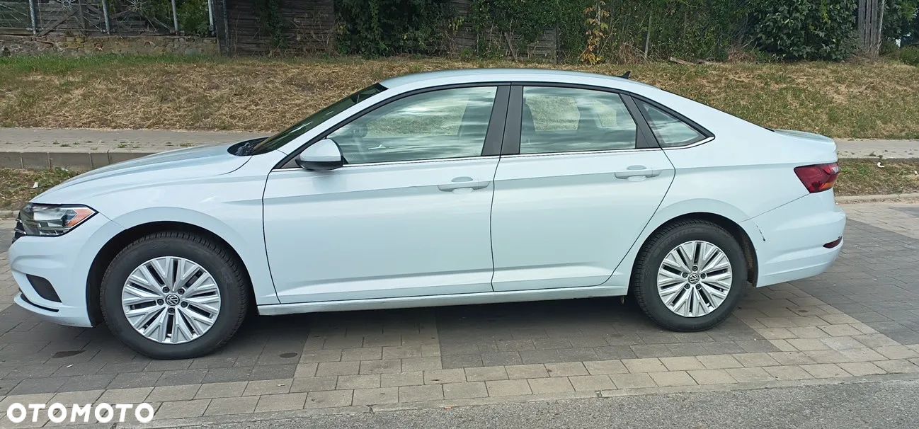 Volkswagen Jetta 1.4 TSI BMT Highline DSG - 1